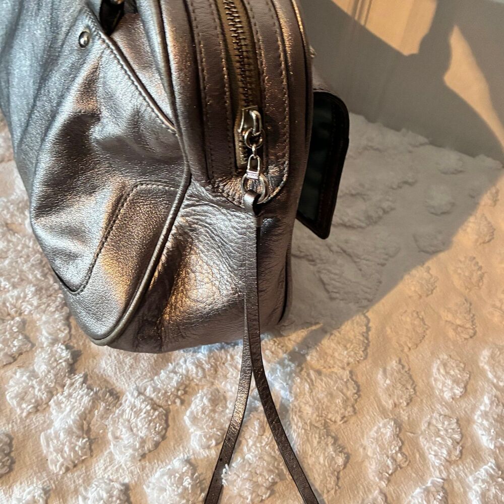 Coach Poppy Leather Pushlock Satchel Handbag Metallic Silver Pewter Bag Charm - Picture 6 of 11